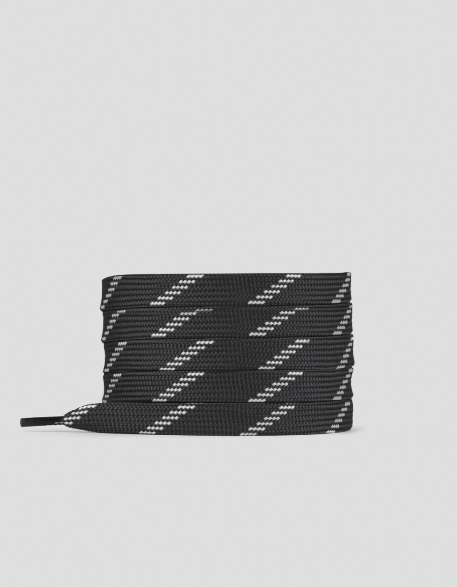 Sneakers Alexander Smith laccio piatto nero con tratteggio bianco da donna - 1