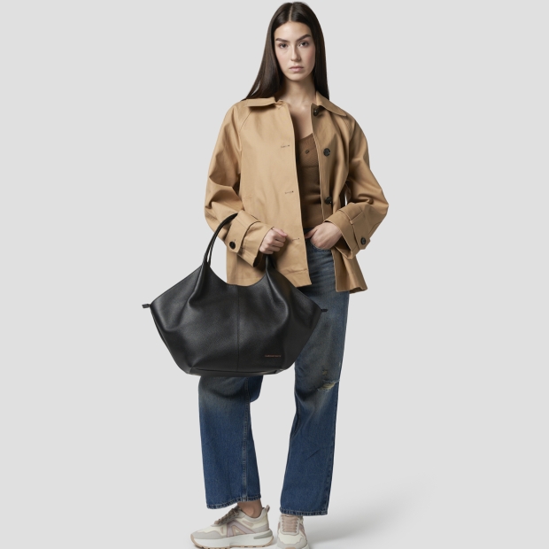 Sneakers Alexander Smith rachel large borsa a spalla in pelle bottalata nera - 7