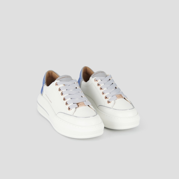 Sneakers Alexander Smith lancaster donna in pelle bianca e tallone con strass azzurri - 4