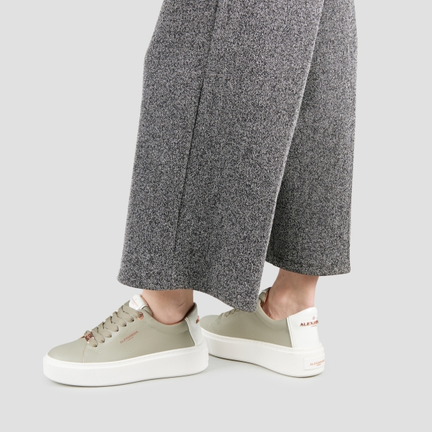 Sneakers Alexander Smith london donna in pelle verde e tallone bianco - 2