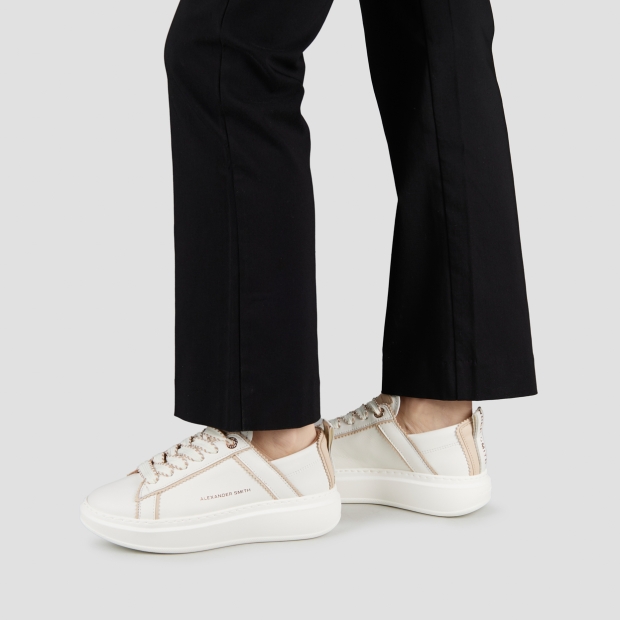 Sneakers Alexander Smith wembley donna decostruita in pelle bianca e dettagli rosa chiaro - 2