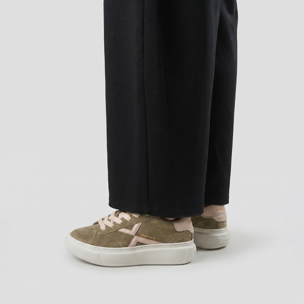 Sneakers Alexander Smith college donna in suede verde, tallone e logo laterale rosa - 2