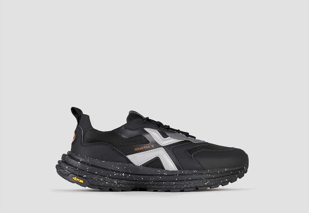Sneakers Alexander Smith horizon uomo in tessuto tecnico nero e suola vibram nera - 1