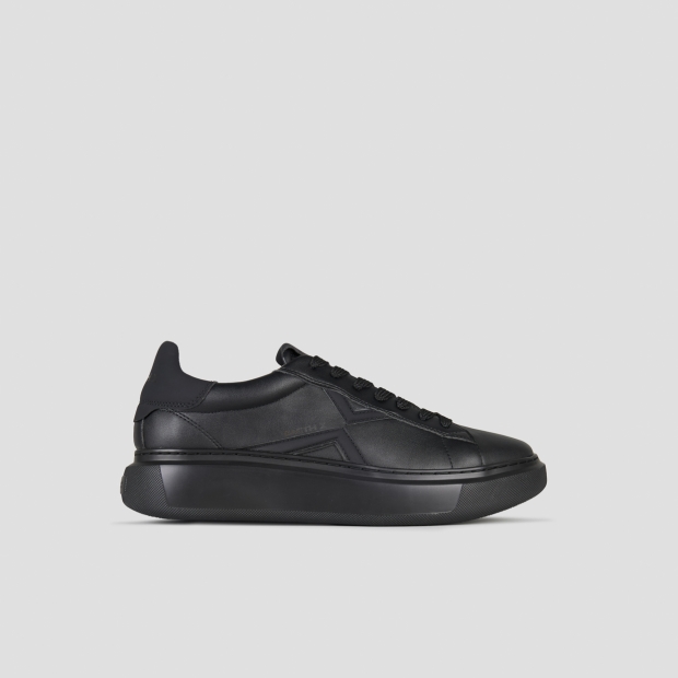 Sneakers Alexander Smith college uomo in nero con suola nera - 1