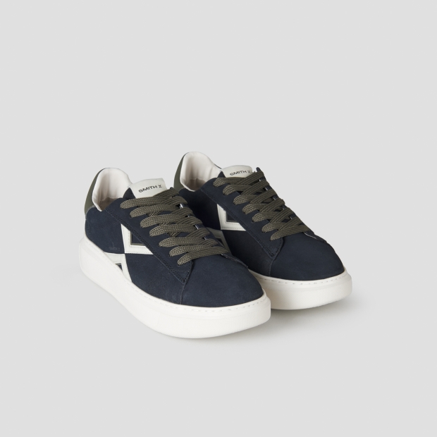 Sneakers Alexander Smith college uomo in suede grigio scuro con logo laterale bianco e tallone verde - 4