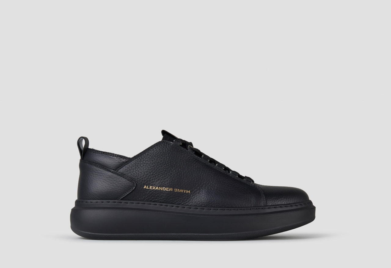 Sneakers Alexander Smith wembley uomo decostruita in pelle bottalata nera e suola nera - 1