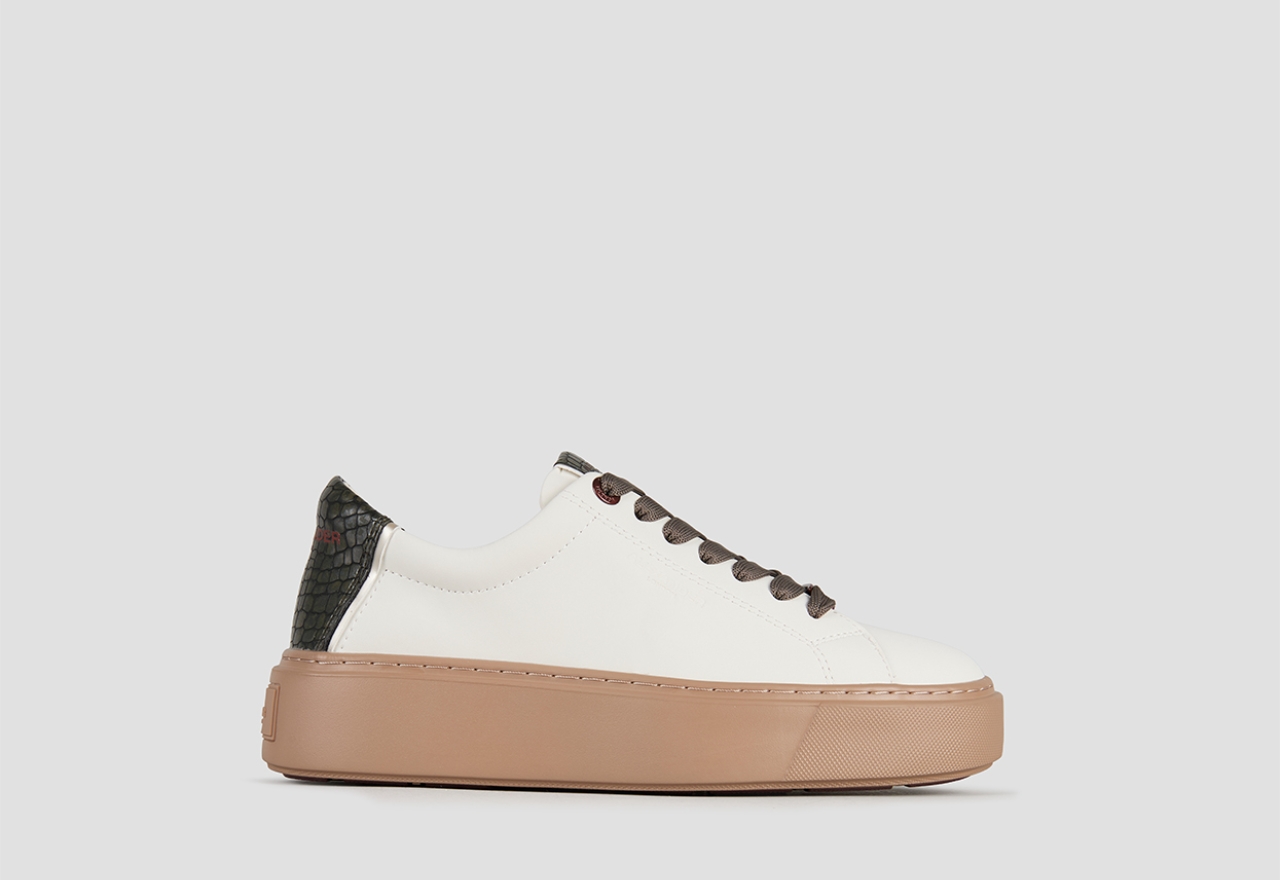 Sneakers Alexander Smith london donna in pelle bianca e tallone verde, con suola marrone - 1