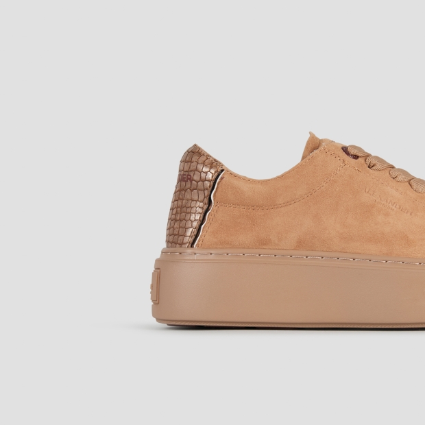 Sneakers Alexander Smith london donna sfoderata in camoscio camel e tallone laminato bronzo - 3