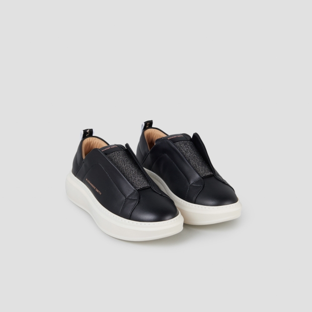 Sneakers Alexander Smith wembley slip-on donna in pelle nera e microborchie sulla linguetta - 4