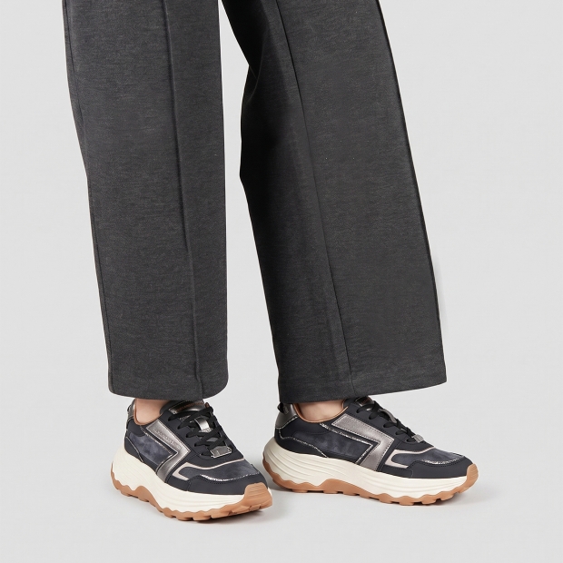 Sneakers Alexander Smith windsor donna in pelle e camoscio nero, e laminato argento - 2
