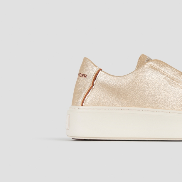 Sneakers Alexander Smith london donna slip-on in pelle bottalata dorata - 4